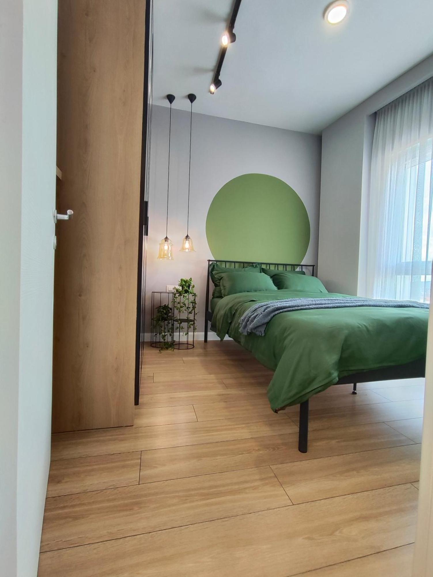 Free Parking Apartamento Tirana